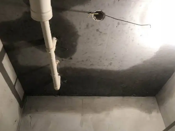 丽江市卫生间漏水维修公司专业解析下丽江市卫生间漏水维修的处理方法